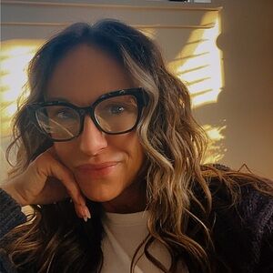 Meet your Posher, Chanda